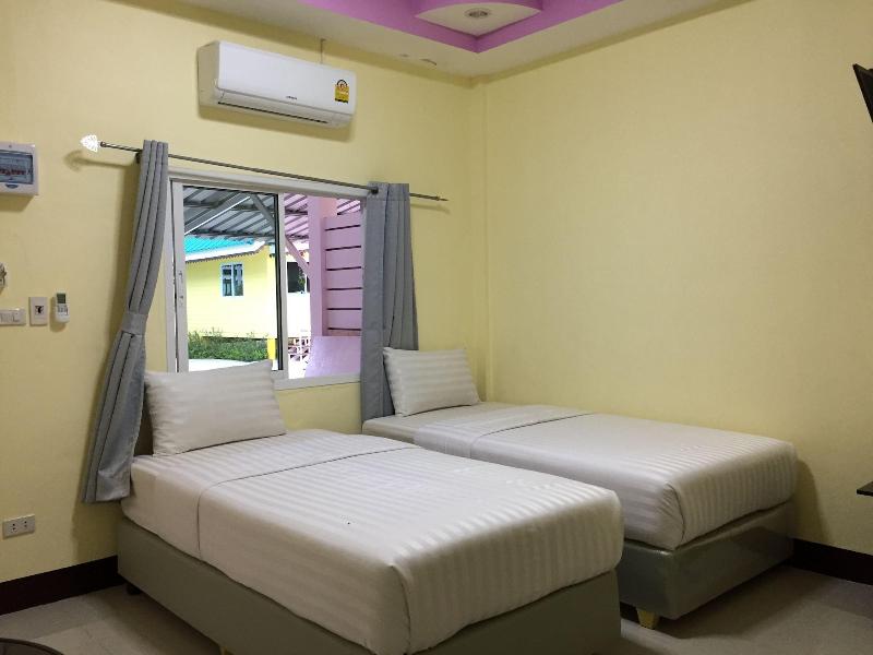 Baan Rommai Sattahip image