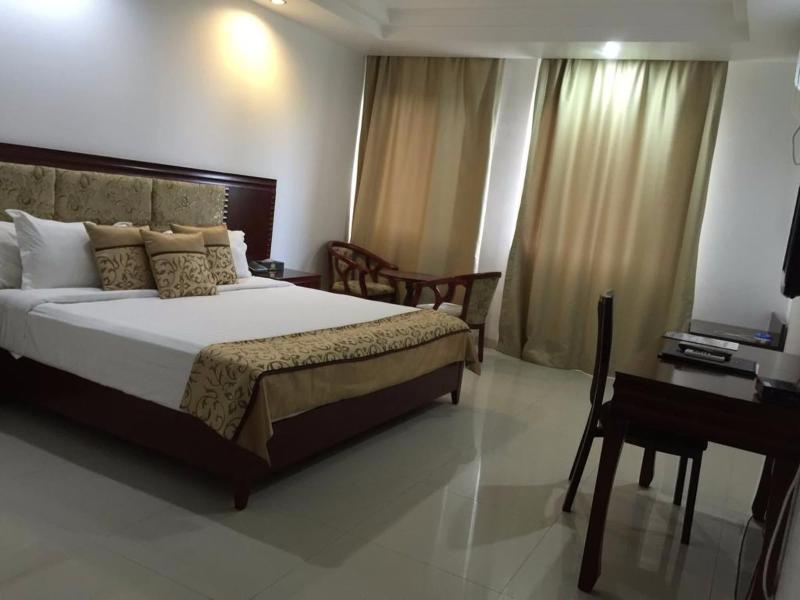 Emerald Hotel image