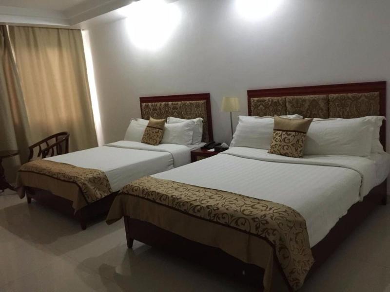 Emerald Hotel image