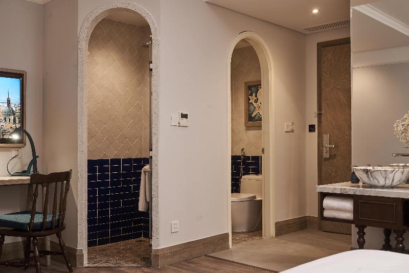 Sofiana My Khe Hotel Spa image