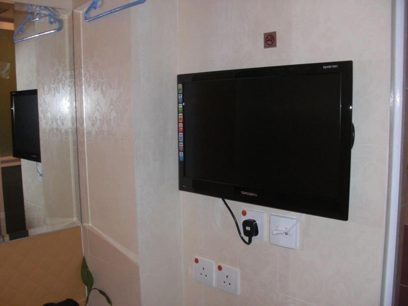 Empire Commercial Hotel image