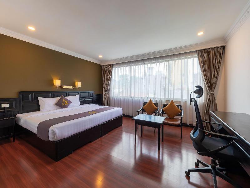 Azumaya Hotel Phnom Penh image
