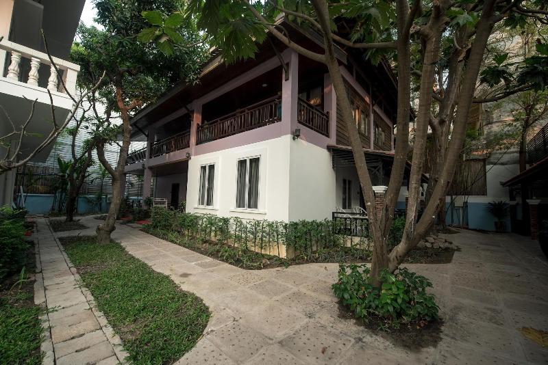 Lavender Angkor Boutique image