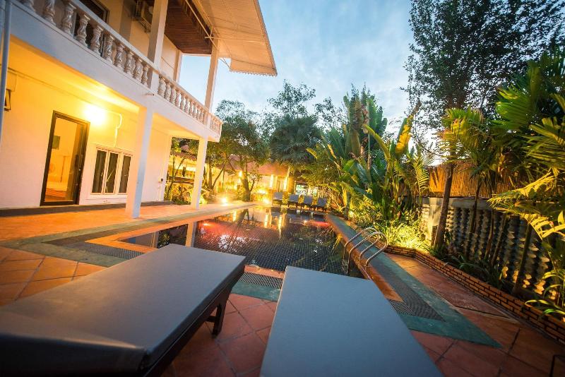 Lavender Angkor Boutique image