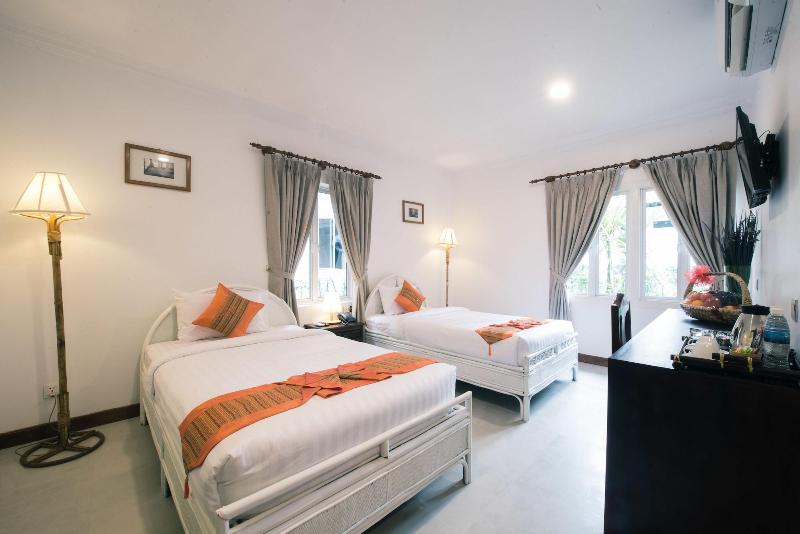 Lavender Angkor Boutique image