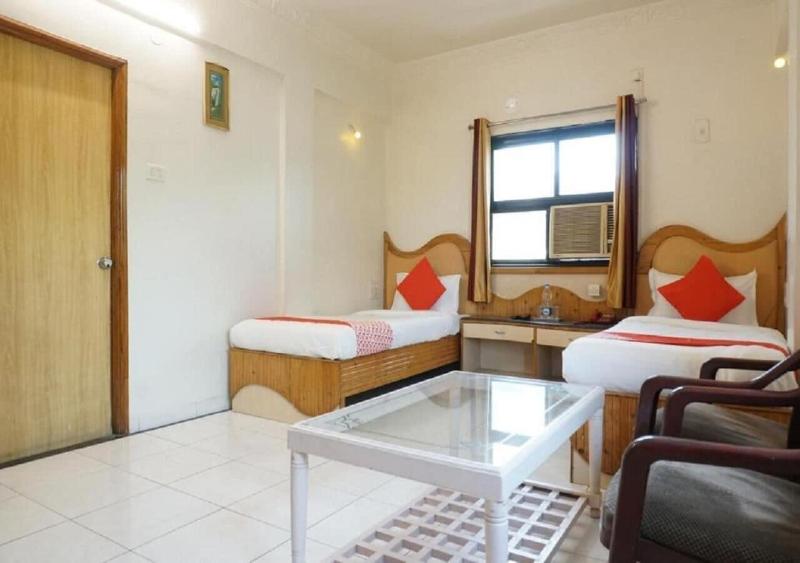 Hotel Eagle Executive image