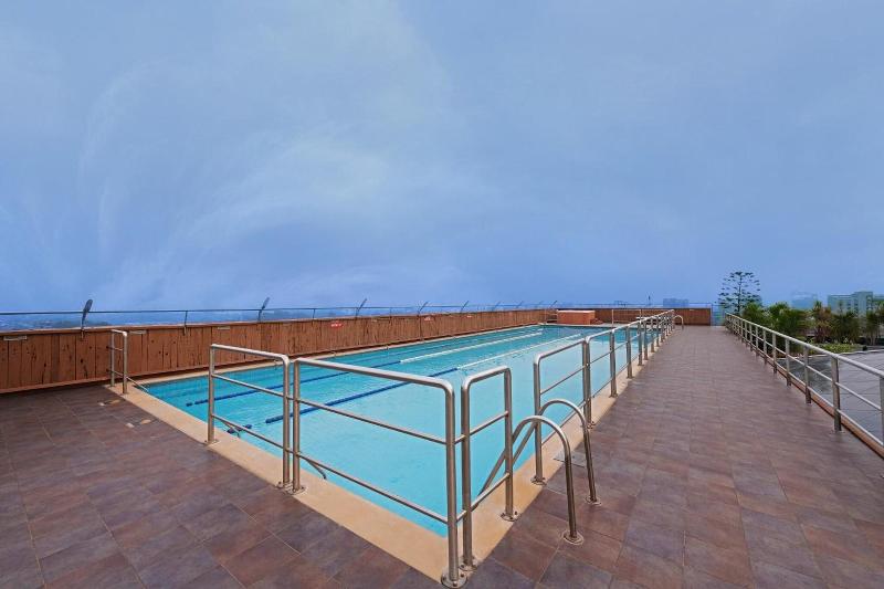 The E Square Hotel image