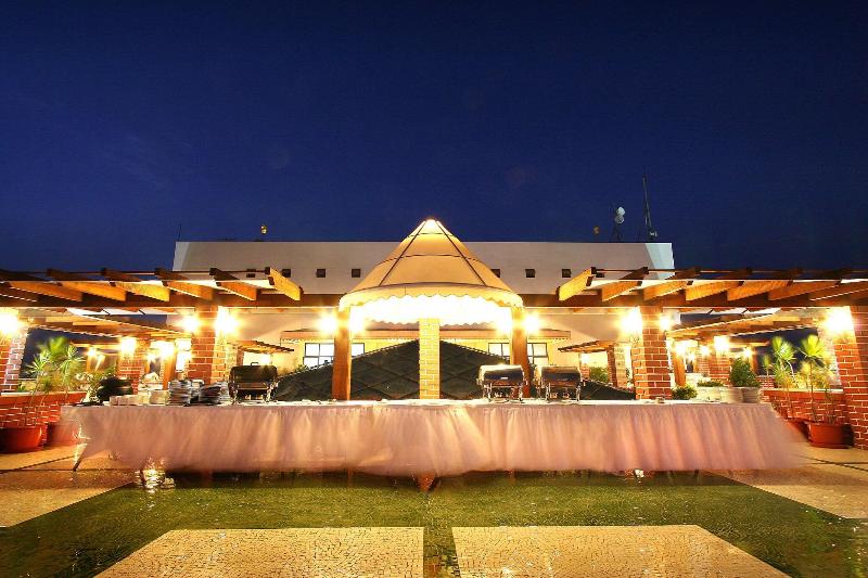The E Square Hotel image
