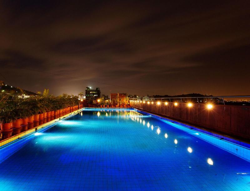 The E Square Hotel image