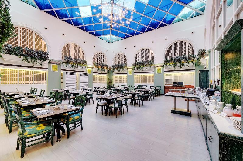 The E Square Hotel image