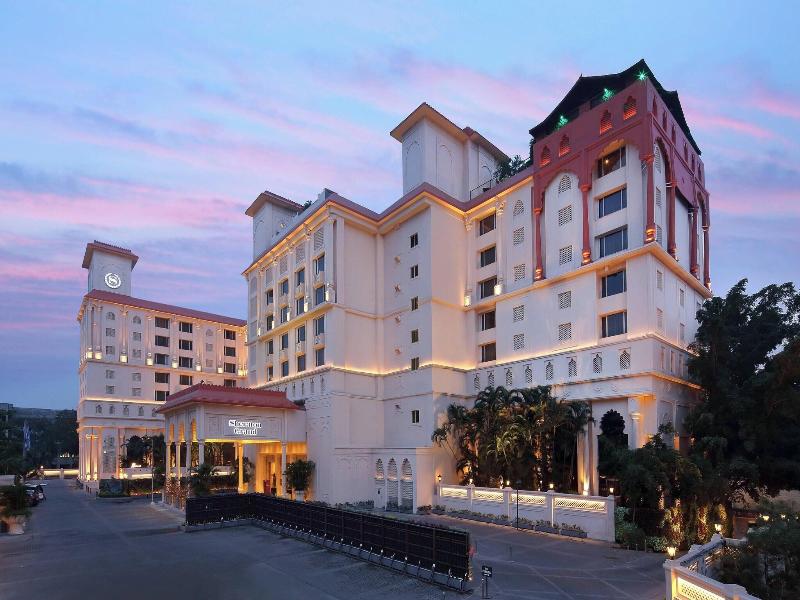 Sheraton Grand Pune Bund Garden Hotel image