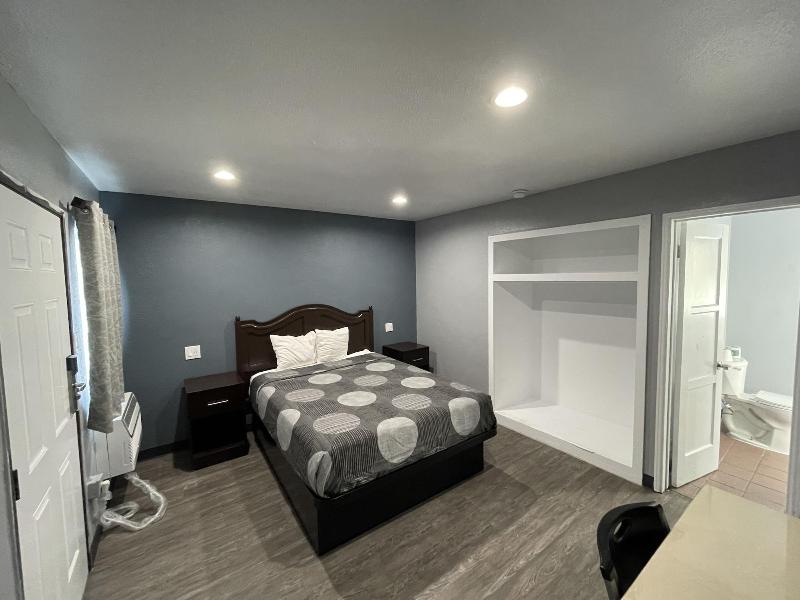 Cornett Motel image