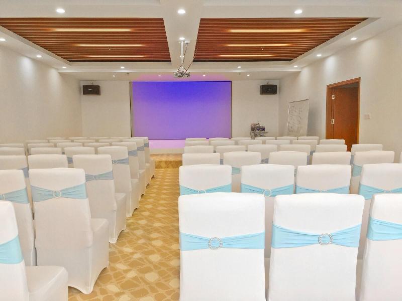 Guangzhou Helong Hotel image