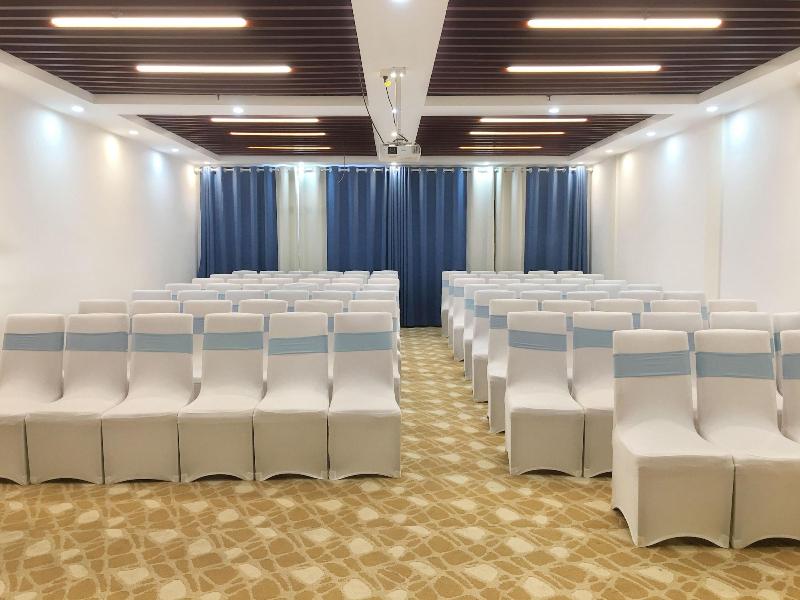 Guangzhou Helong Hotel image