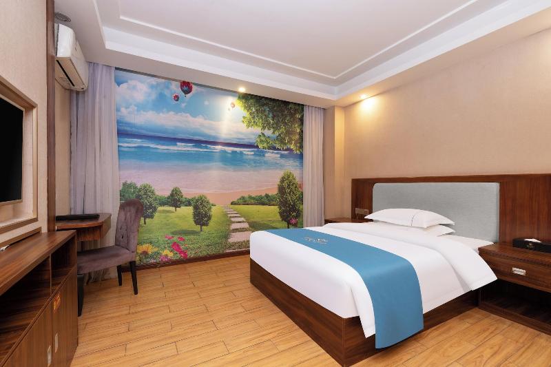 Guangzhou Helong Hotel image