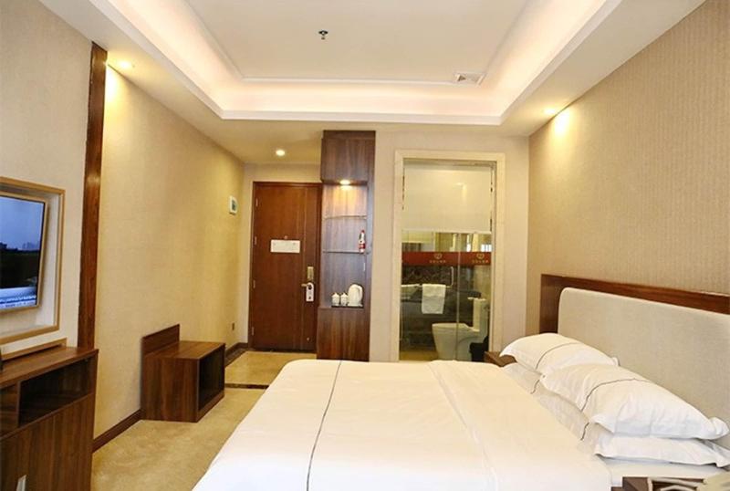 Guangzhou Helong Hotel image