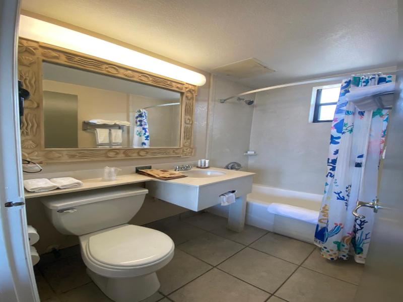 Sandals Inn image