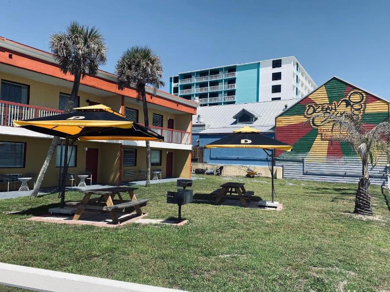 Sandals Inn image