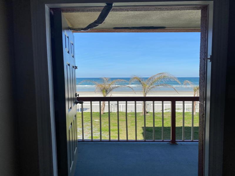 Sandals Inn image