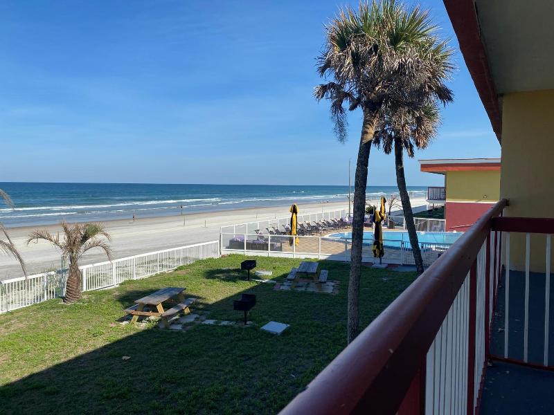 Sandals Inn image