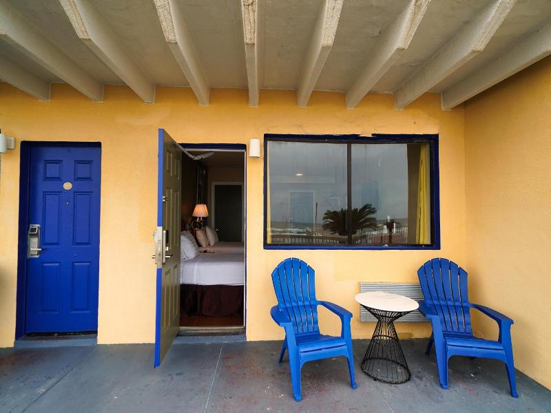Sandals Inn image