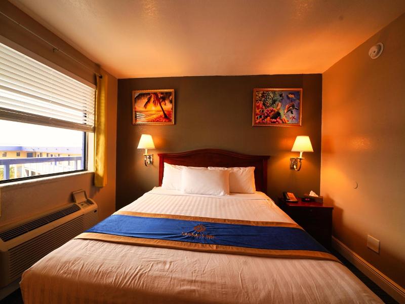 Sandals Inn image