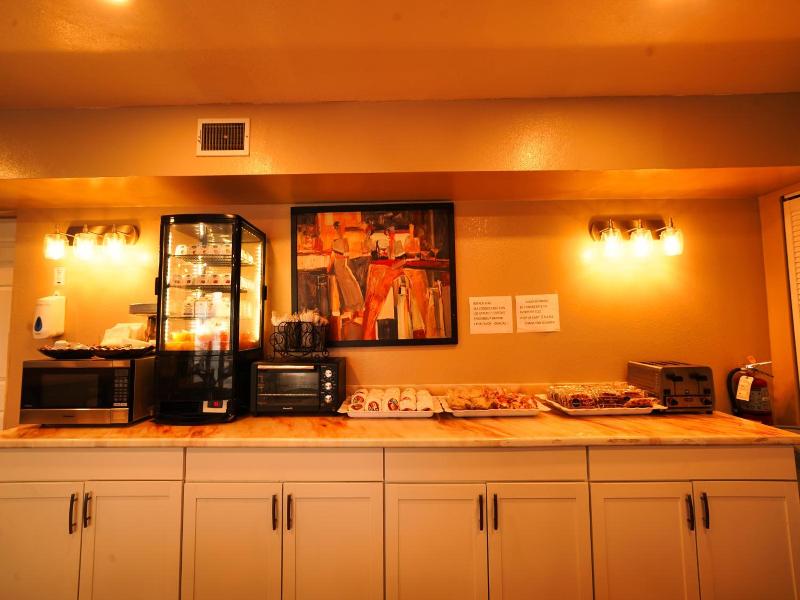 Sandals Inn image