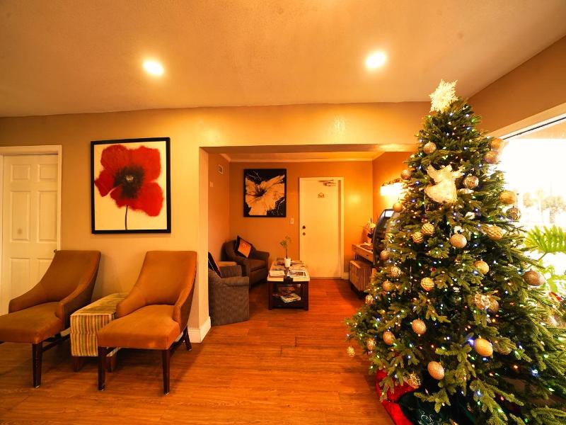 Sandals Inn image