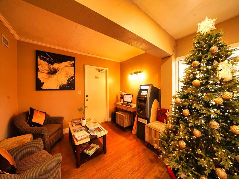 Sandals Inn image