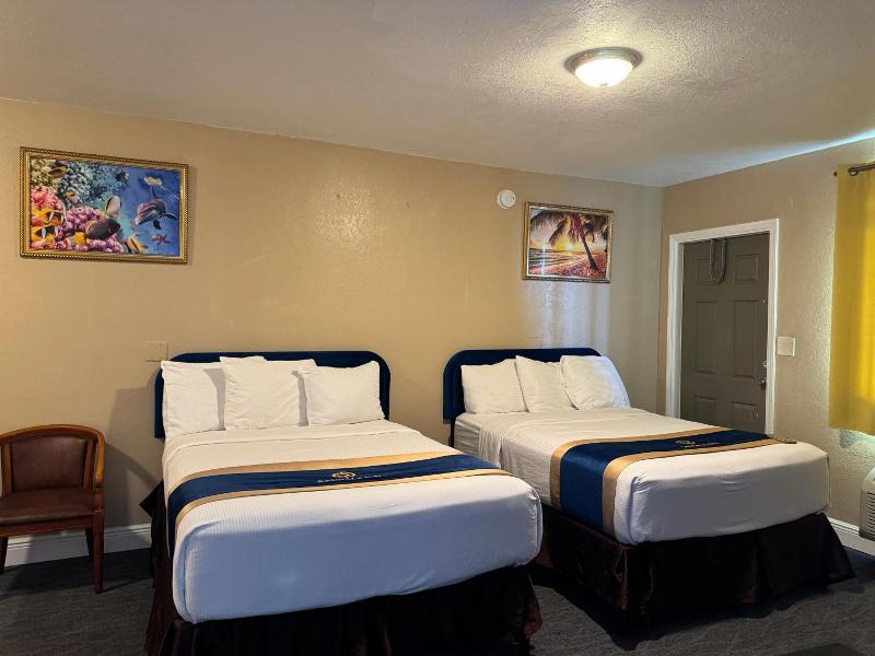 Sandals Inn image