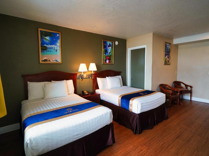 Sandals Inn image