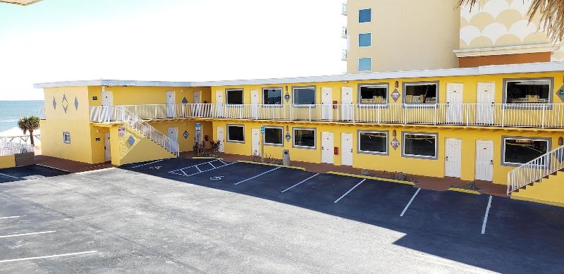 Oceanfront Inn And Suites — general view