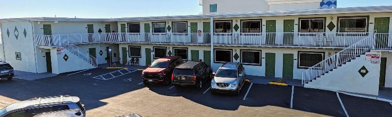 Oceanfront Inn And Suites — general view