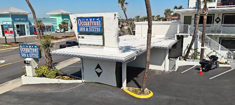 Oceanfront Inn And Suites — general view
