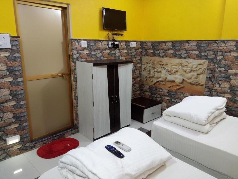 Hotel Bachchan Palace image