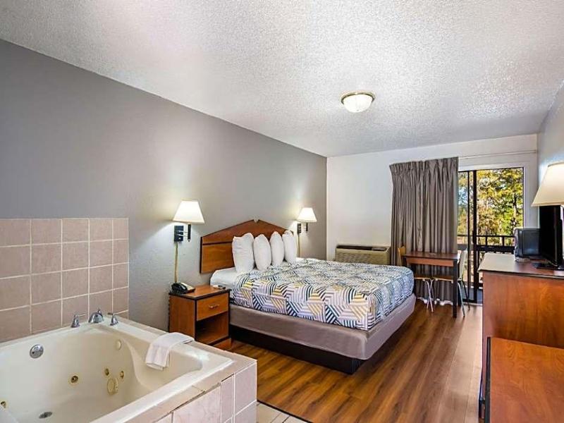 Motel 6 Hot Springs Ar image