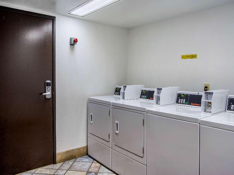Motel 6 Wilsonville Or Portland image