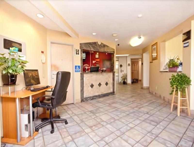 Motel 6 Wilsonville Or Portland image