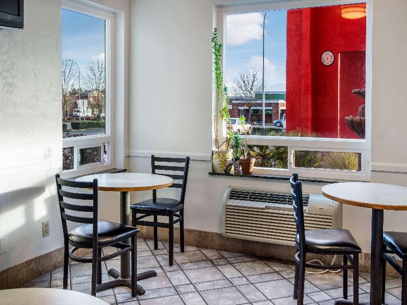 Motel 6 Wilsonville Or Portland image