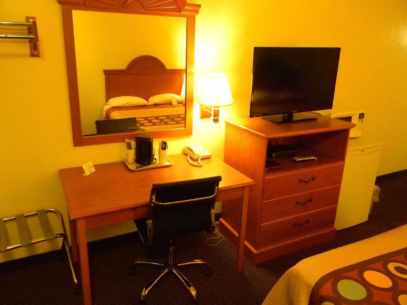 Motel 6 Wilsonville Or Portland image