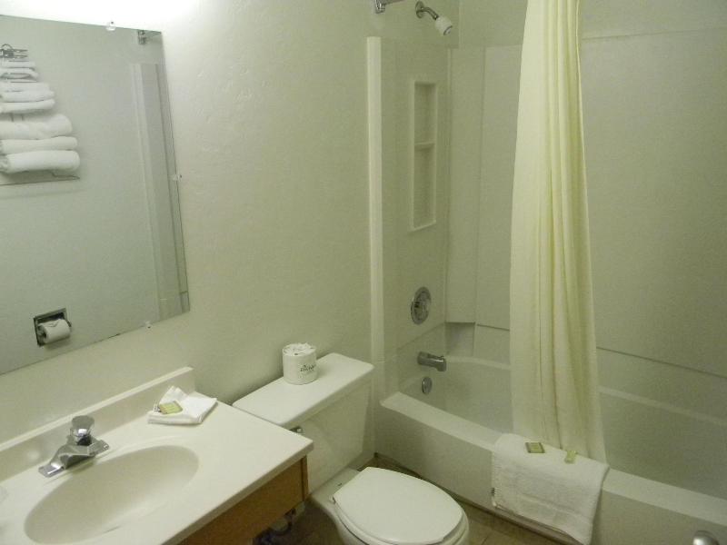 Motel 6 Wilsonville Or Portland image