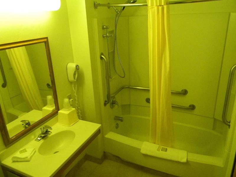 Motel 6 Wilsonville Or Portland image