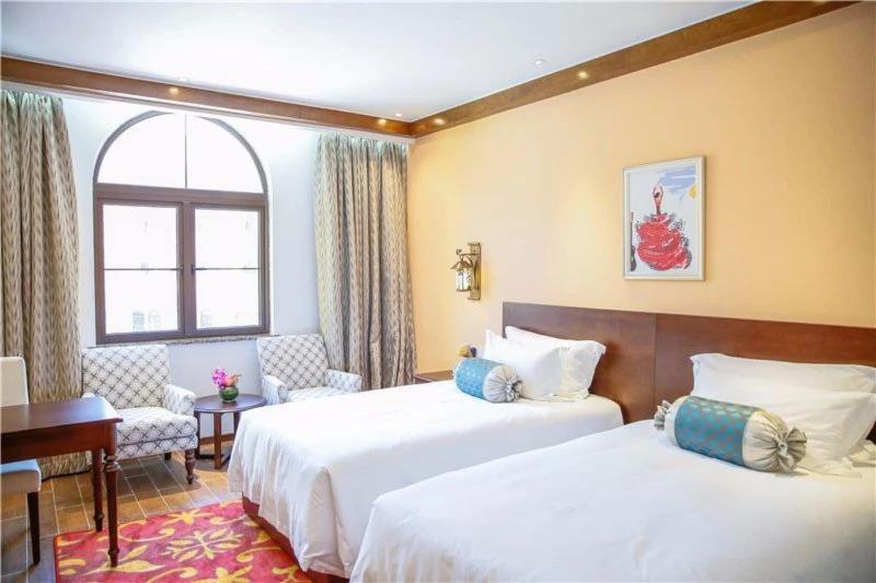 The Gleetour Hotel Shanghai image