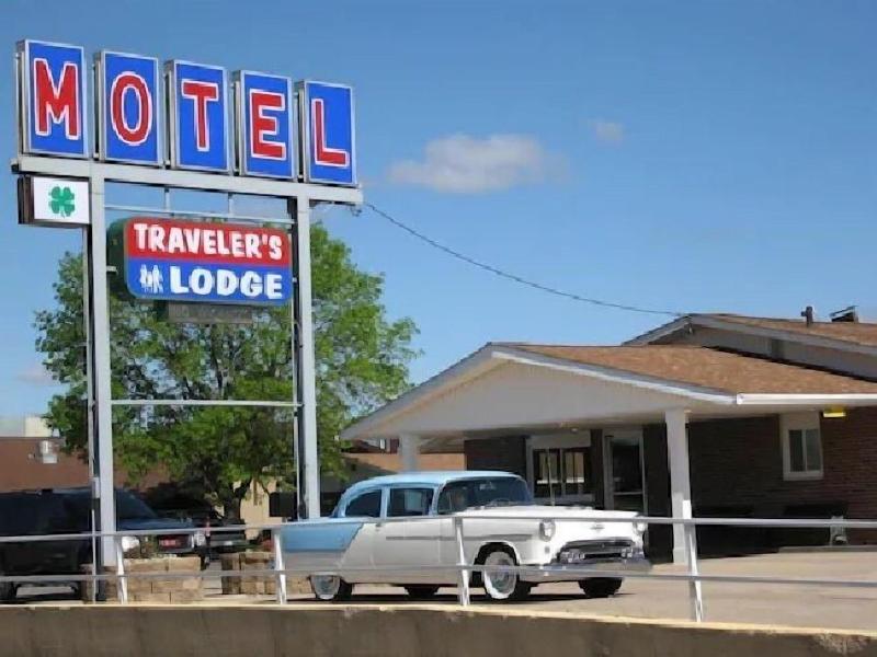 Travelers Lodge Motel Marshall image