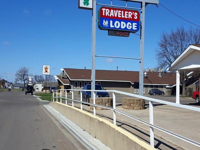 Travelers Lodge Motel Marshall image