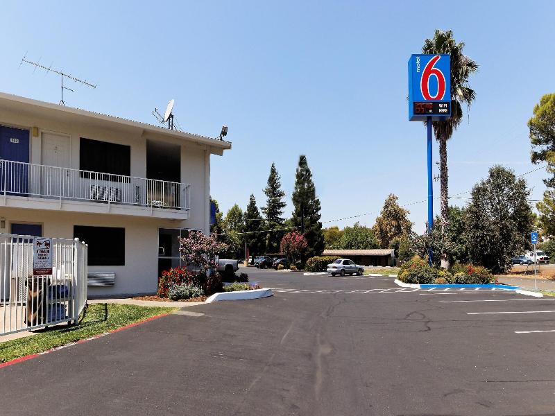 Motel 6 Chico Ca image