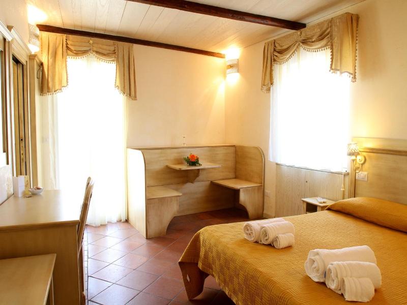 Residenza Cardinale image