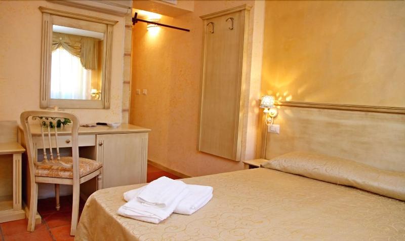 Residenza Cardinale image