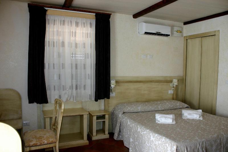 Residenza Cardinale image