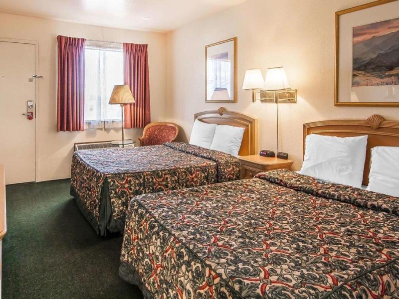 Ashland Valley Inn image